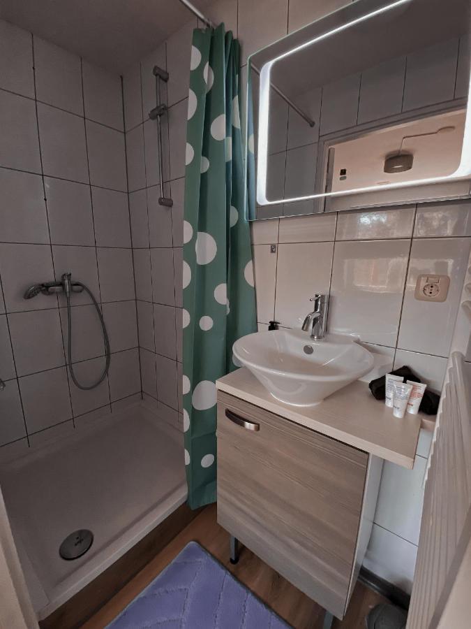 فيلا Loods 123 Bed & Kitchen لاندخاف المظهر الخارجي الصورة